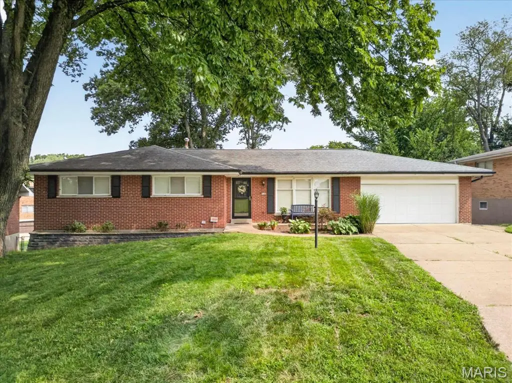 9145 Missy Court, Saint Louis, MO 63123 - #1