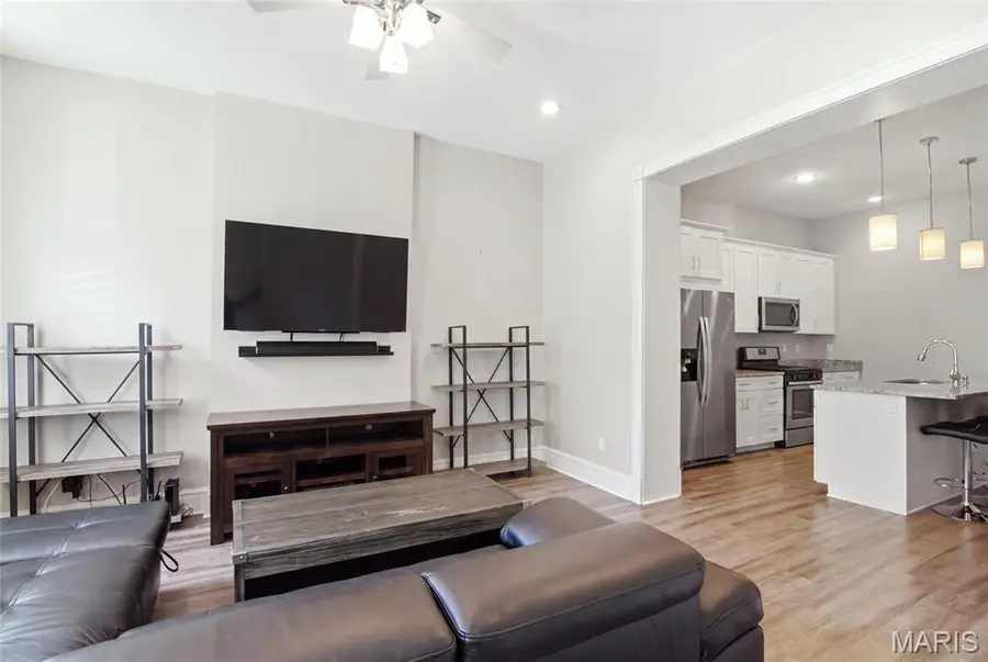 2723 Allen Avenue, Saint Louis, MO 63104 - #3