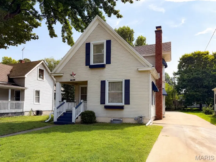 904 Troy Road, Edwardsville, IL 62025 - #2
