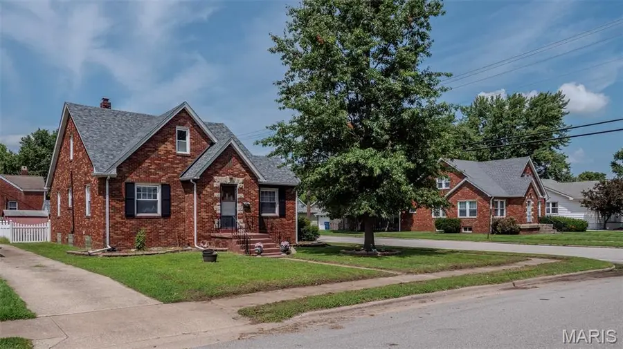 480 George Street, Wood River, IL 62095 - #2
