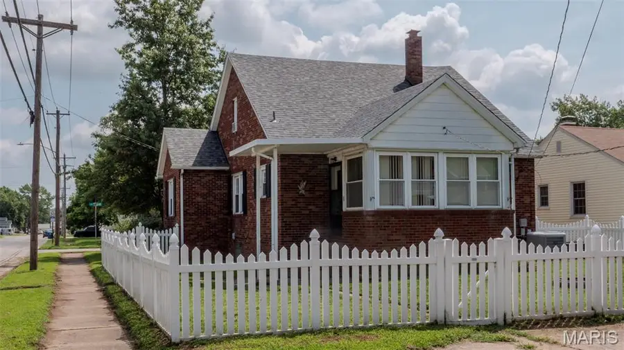 480 George Street, Wood River, IL 62095 - #3