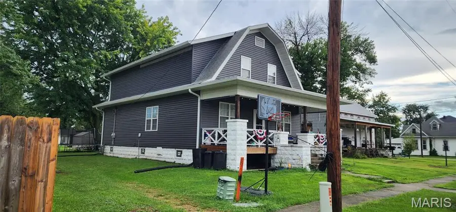 405 S Jefferson Street, Vandalia, MO 63382 - #3