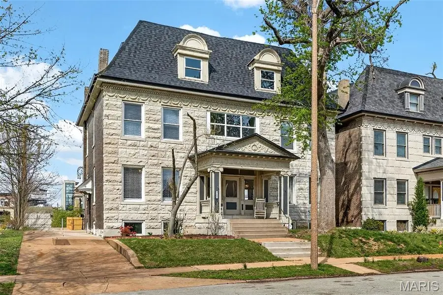 5137 Washington Place, Saint Louis, MO 63108 - #3