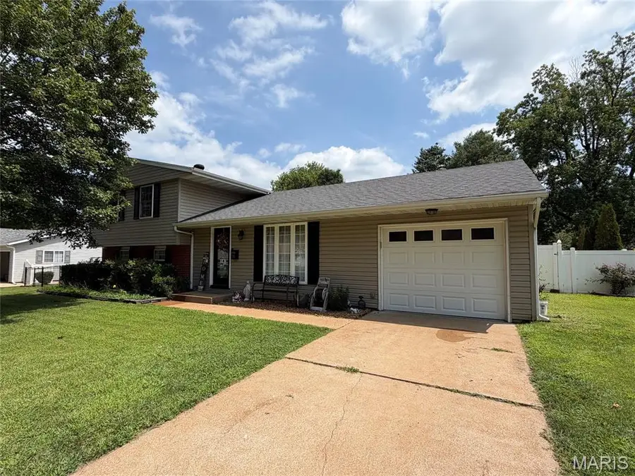 212 Whitehall Drive, Ofallon, IL 62269 - #2