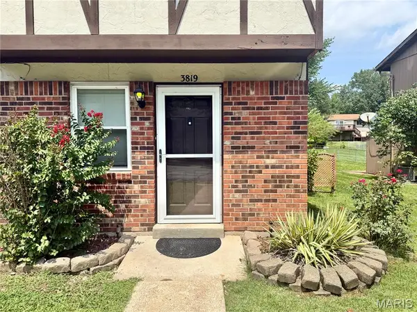 3819 Treebrook Drive, Imperial, MO 63052