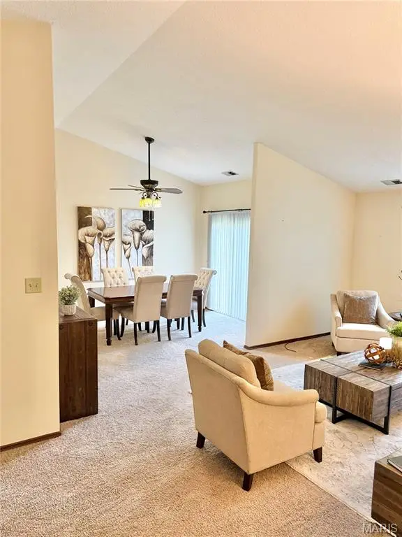 3612 Candlewyck Club Drive #F, Florissant, MO 63034 - #3