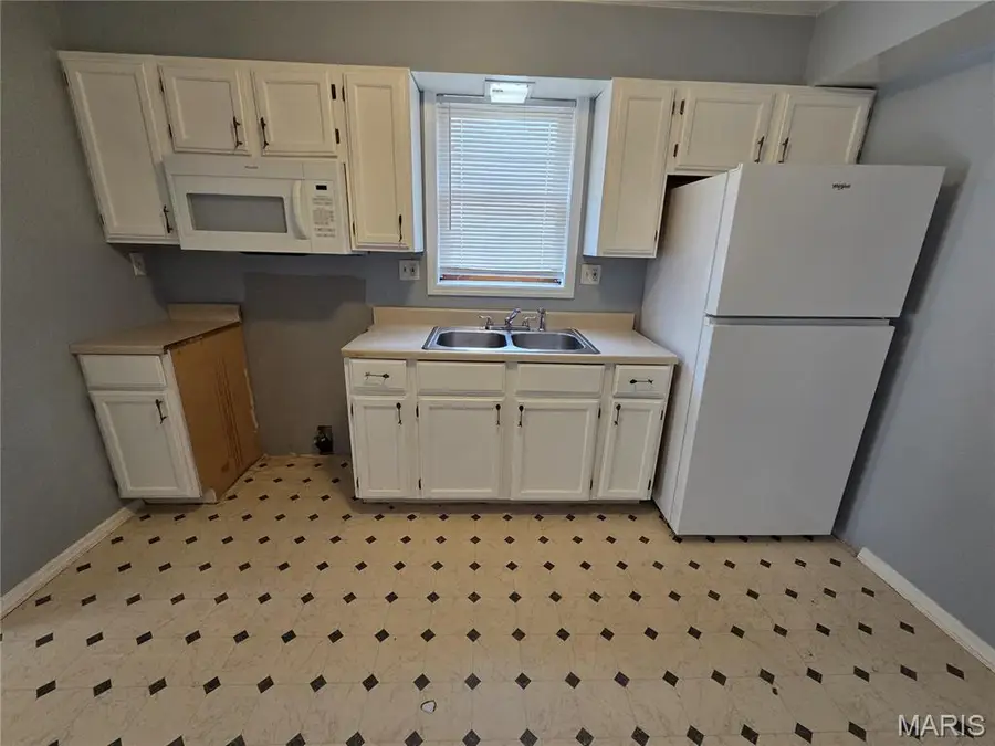 8338 Willett Avenue, Jennings, MO 63136 - #3