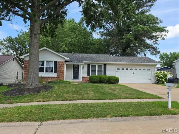 706 Millwood Drive, St Peters, MO 63376