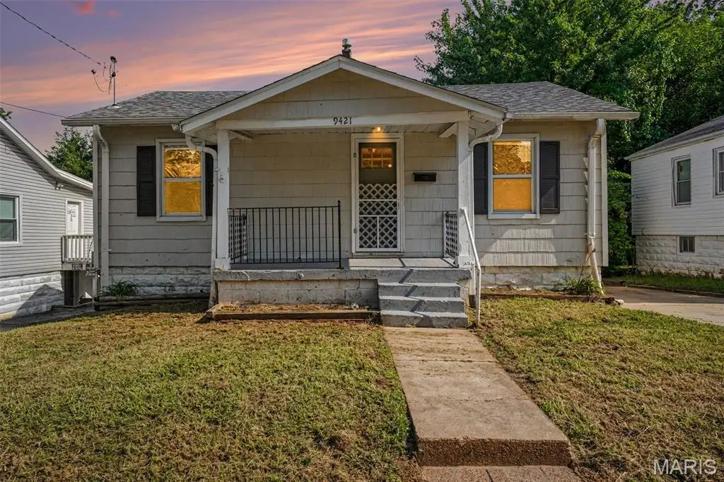 9421 Chester Avenue, Woodson Terrace, MO 63114 - #1