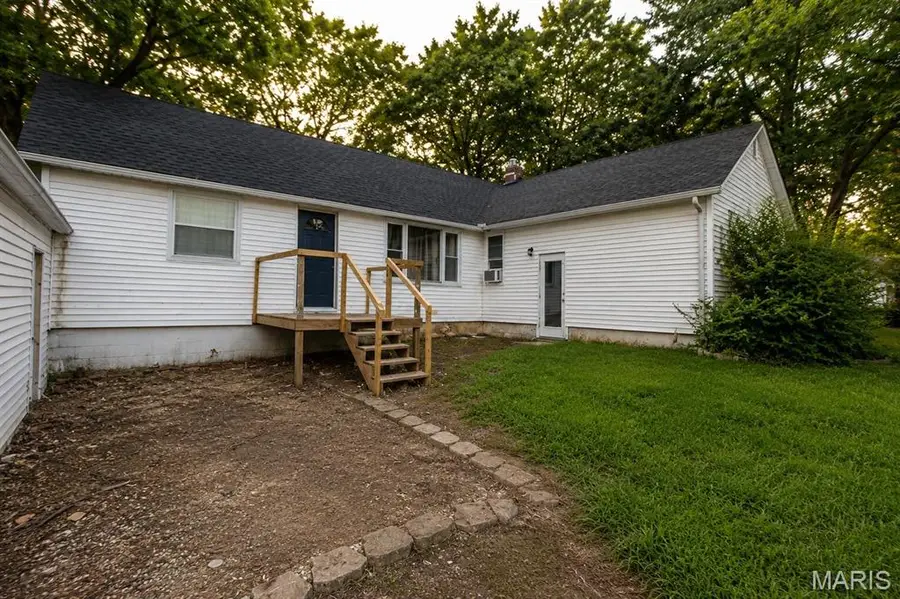 1013 Main Street, Pocahontas, IL 62275 - #2