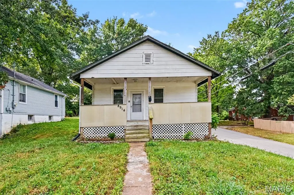 8914 Ramona Avenue, Bel Ridge, MO 63121 - #1