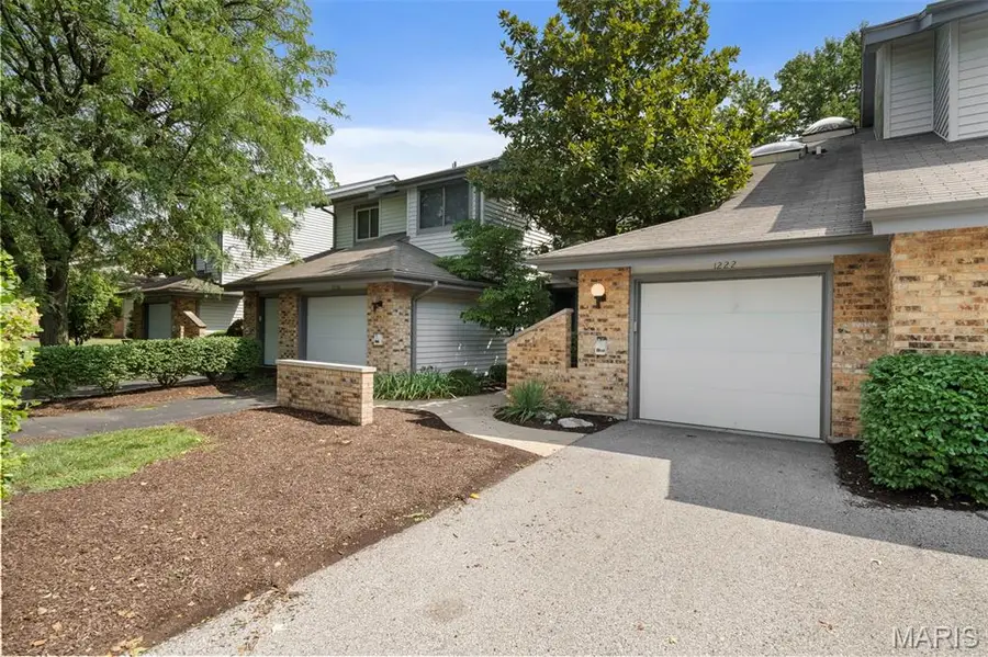 1222 Meramec Heights Drive, Ballwin, MO 63021 - #2