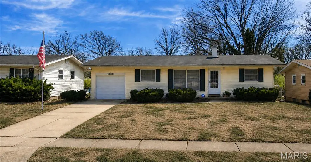 1000 Rogers Lane, Florissant, MO 63033 - #1