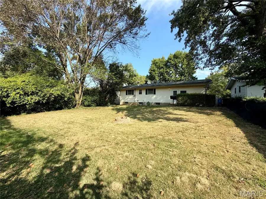 1000 Rogers Lane, Florissant, MO 63033 - #2