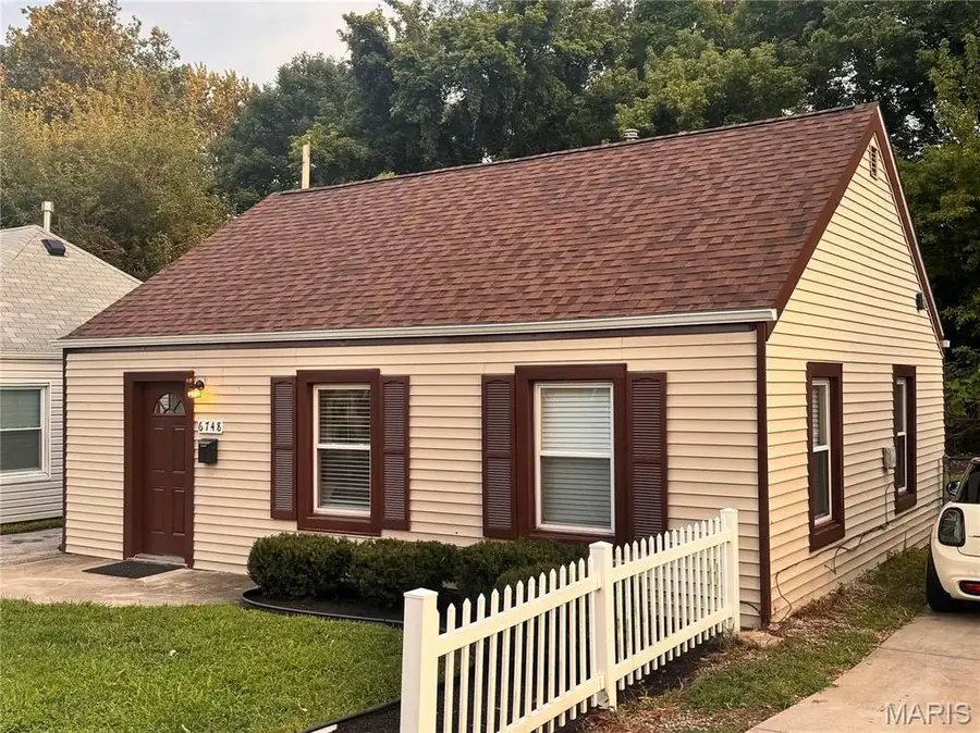 6748 Vernon Avenue, University City, MO 63130 - #2