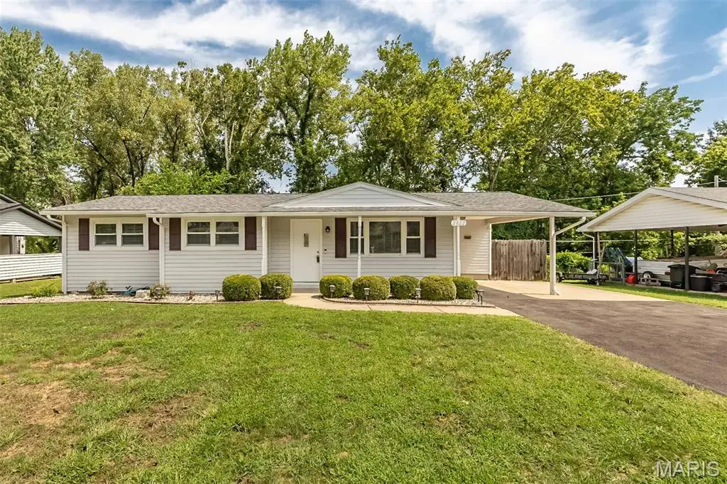 2022 Dawson Drive, Saint Charles, MO 63301 - #1