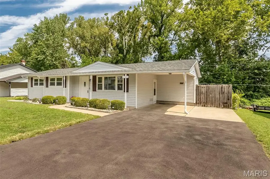 2022 Dawson Drive, Saint Charles, MO 63301 - #2