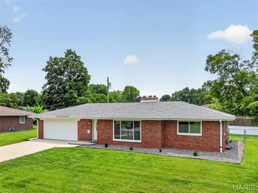 34 Chadwick Drive, Belleville, IL 62223 - #3