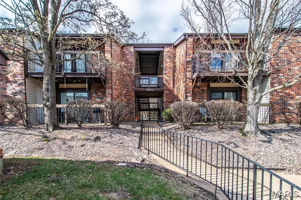 6803 Cottage Grove Lane #B, Saint Louis, MO 63129 - #1