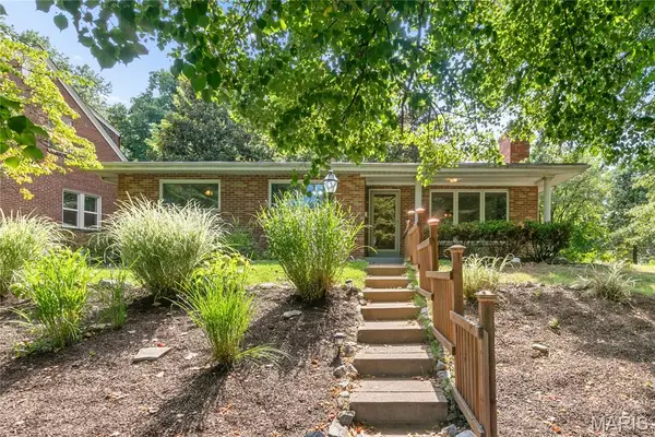 1043 Midland Boulevard, University City, MO 63130