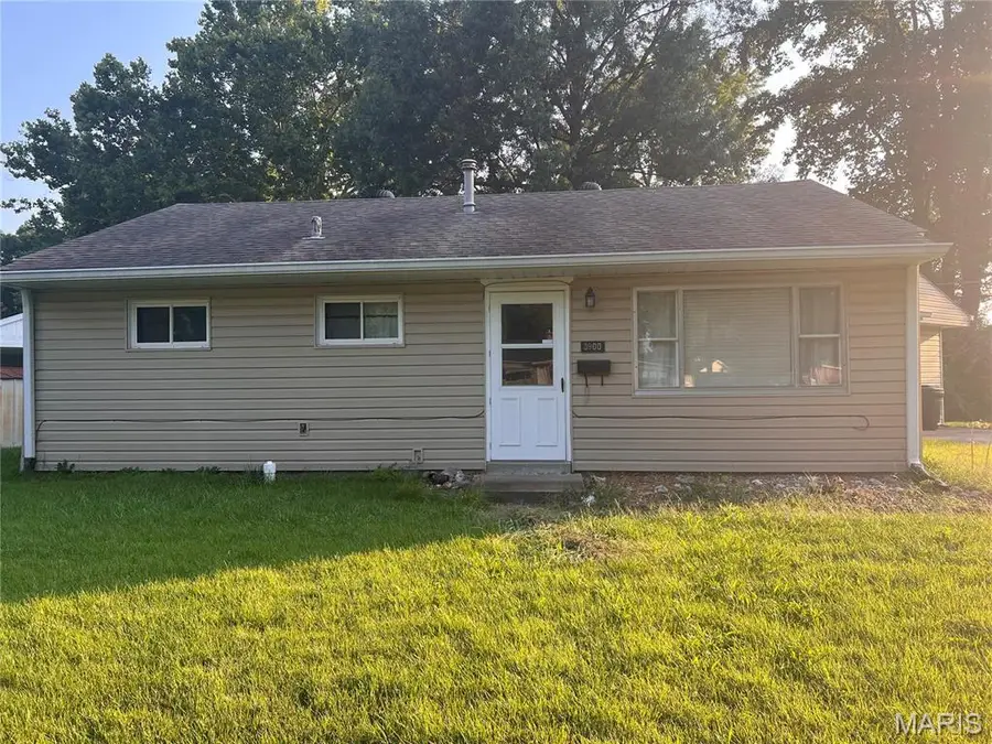 3900 N Park Drive, Belleville, IL 62226 - #2