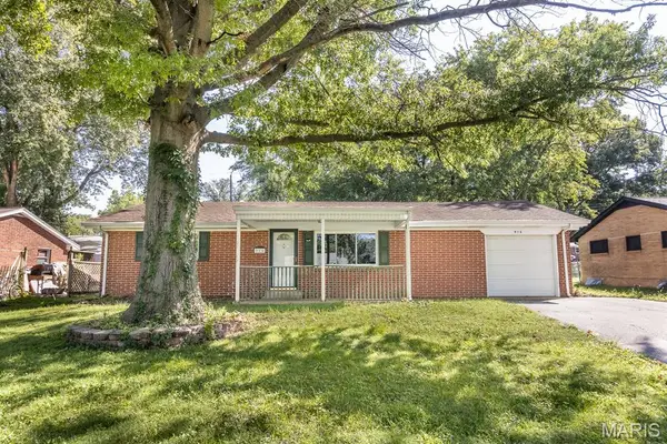 916 Peony Drive, Belleville, IL 62220