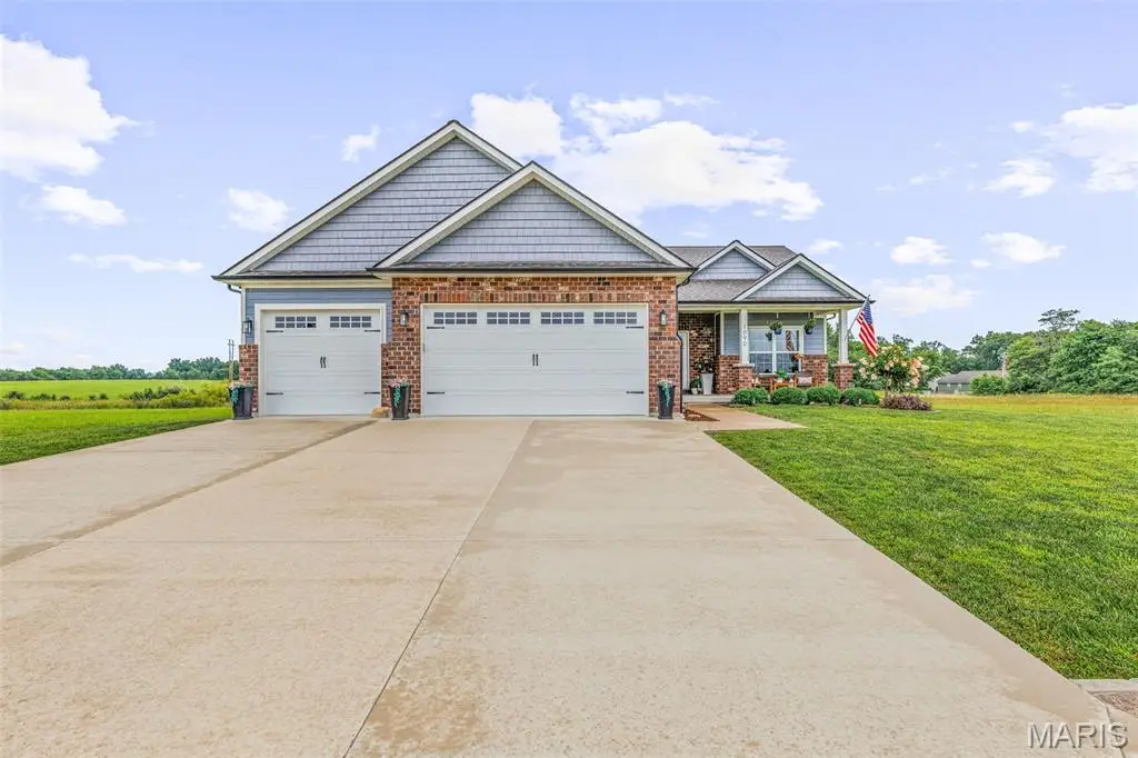 1090 Aspen Drive, Farmington, MO 63640 - #1