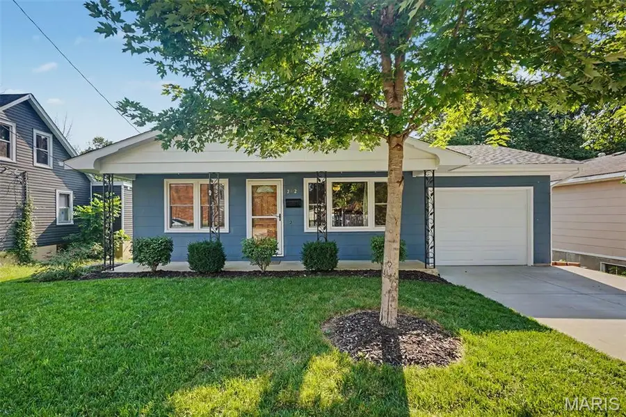 712 Stafford Street, Washington, MO 63090 - #3