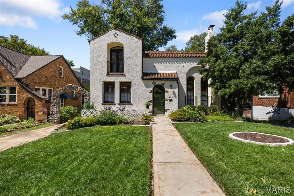 539 N Central Avenue, University City, MO 63130 - #1