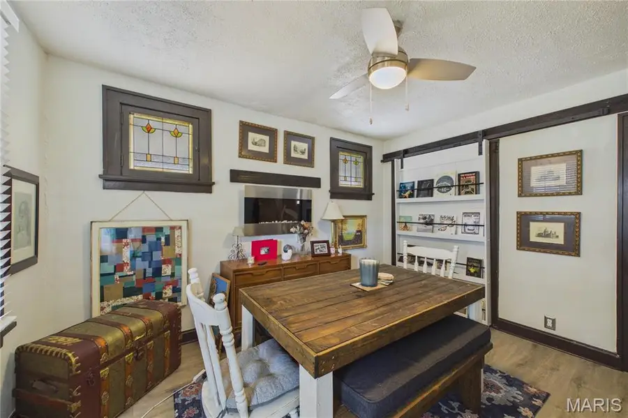 9920 Lark Avenue, Saint Louis, MO 63125 - #2