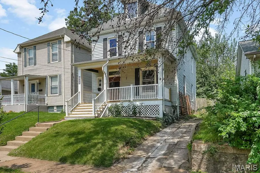 3627 Commonwealth Avenue, Saint Louis, MO 63143 - #3