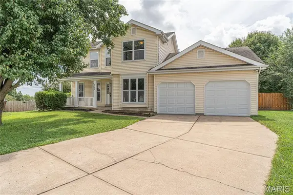 1721 Summergate Court, St Charles, MO 63303
