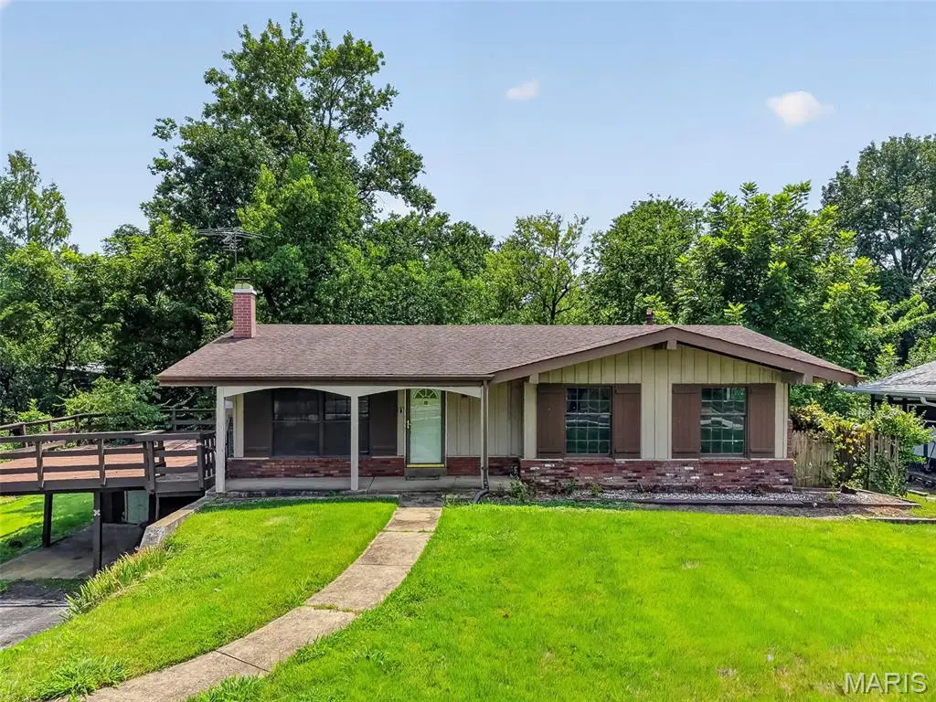 11104 Schuetz Road, Saint Louis, MO 63146 - #1