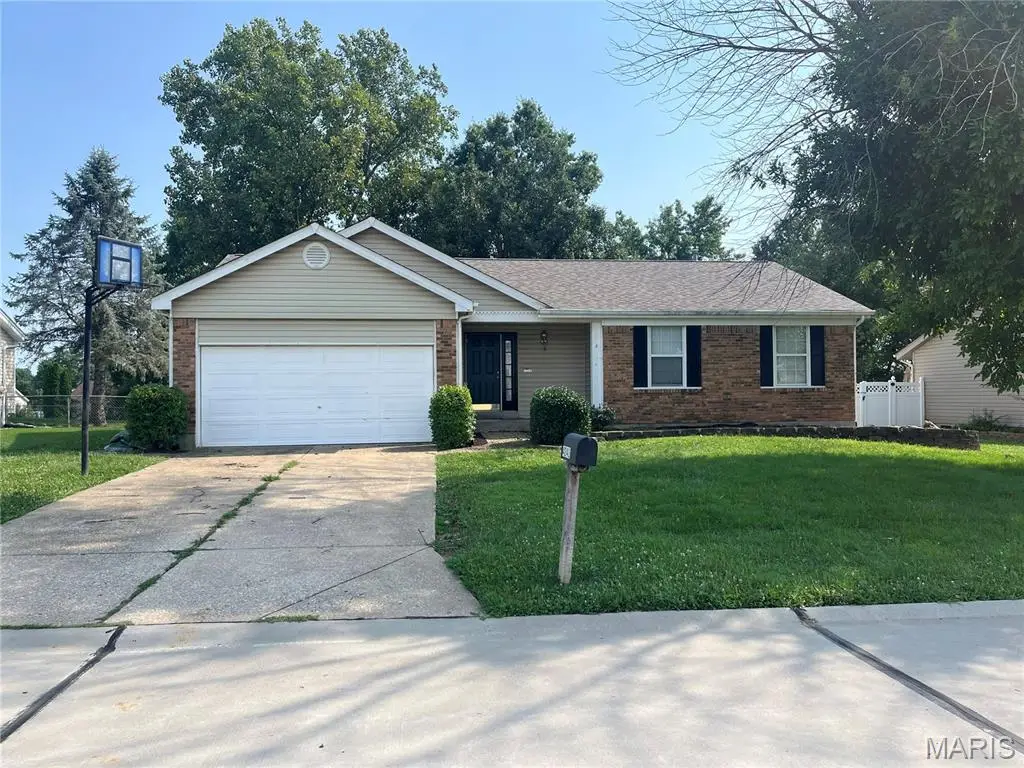 4241 Golden Wheat Drive, Saint Charles, MO 63304 - #1