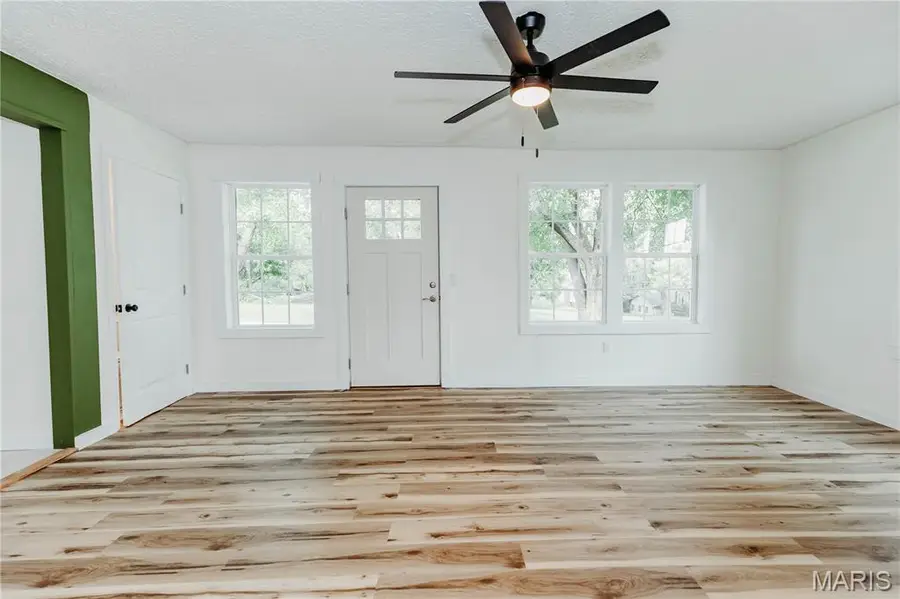 303 S Pine Street, Dixon, MO 65459 - #2