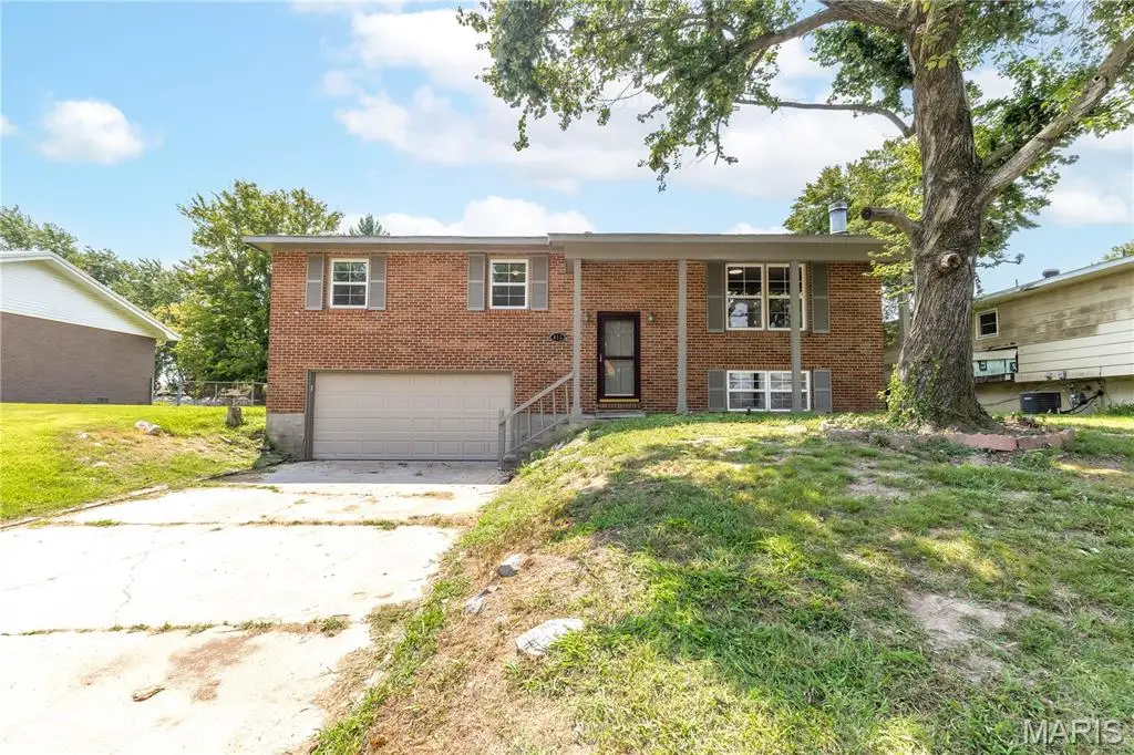 853 Cambridge Drive, Sikeston, MO 63801 - #1