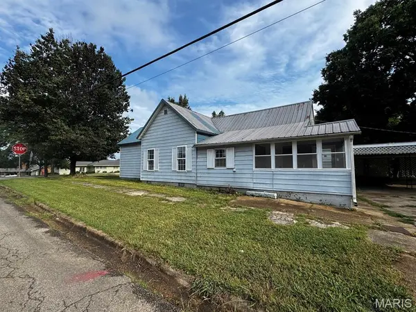 709 Walnut Street, Doniphan, MO 63935