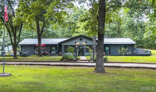 15801 Hargrove Road, St Robert, MO 65584