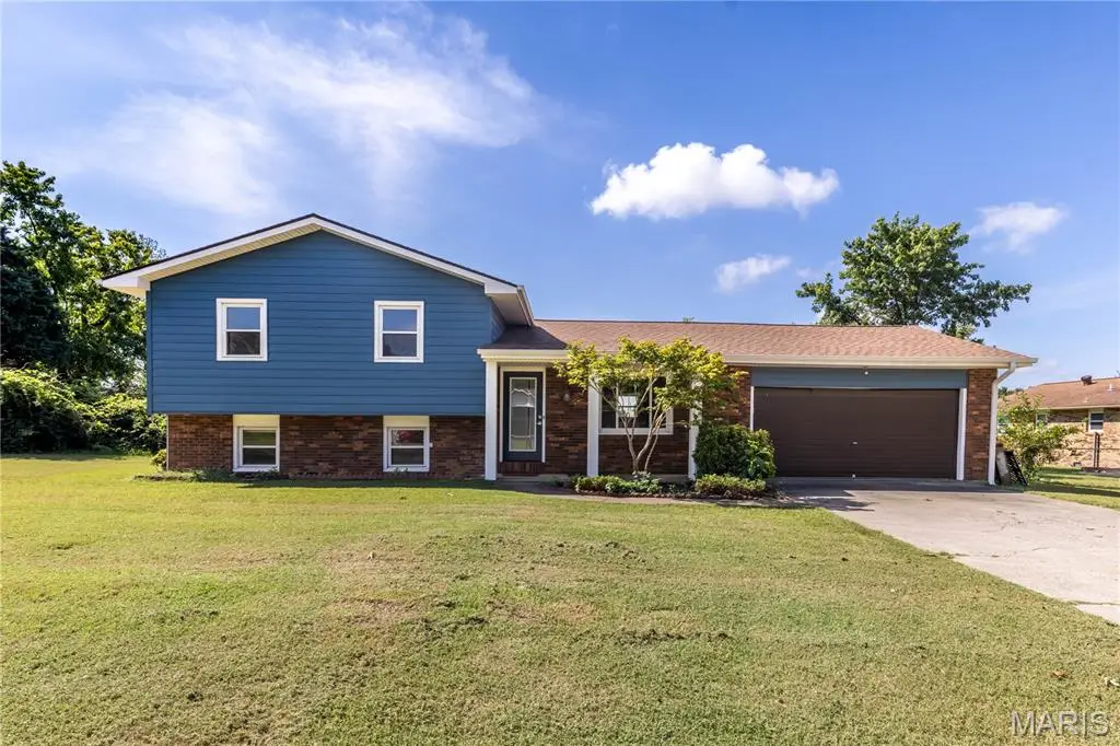 103 Clara Drive, Sikeston, MO 63801 - #1