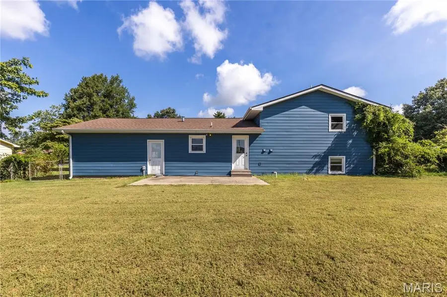 103 Clara Drive, Sikeston, MO 63801 - #3