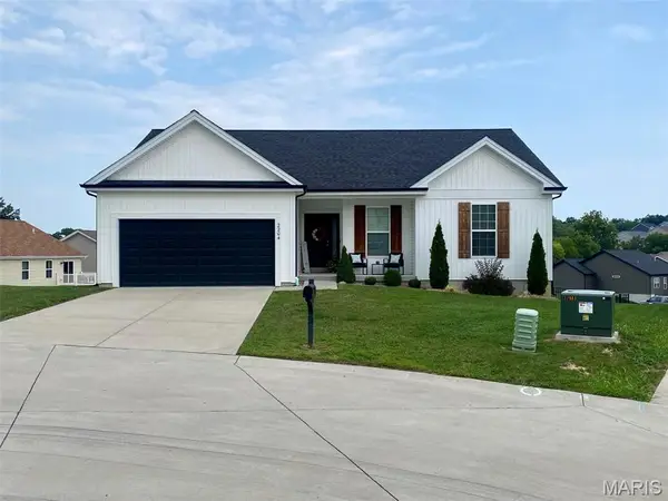 2204 Grit Court, Washington, MO 63090