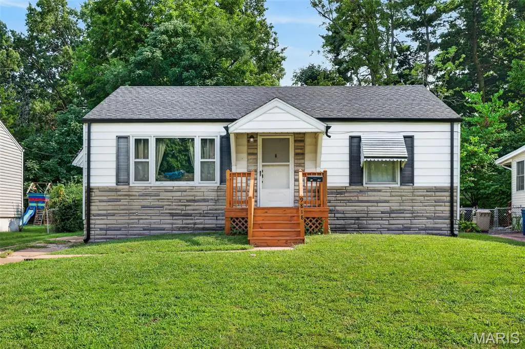 9818 Eastbrook Drive, Overland, MO 63114 - #1