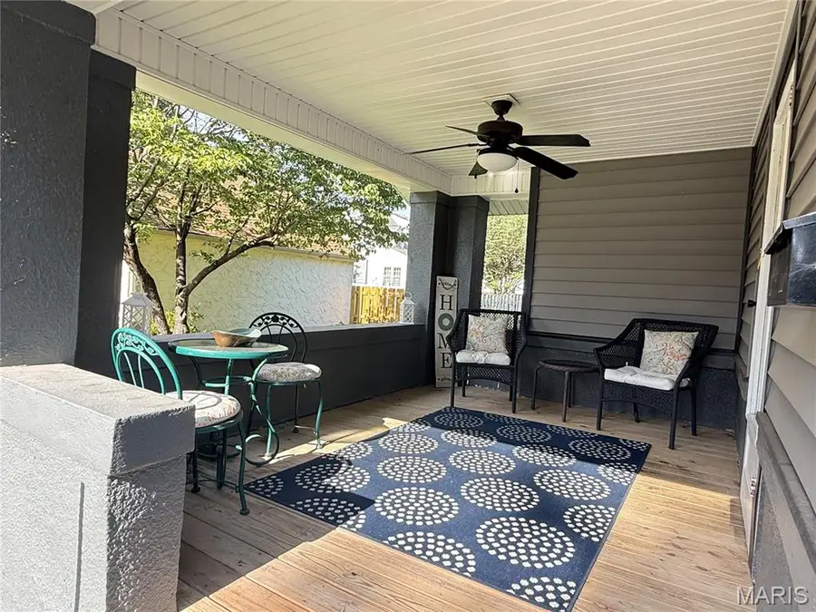 734 Park Avenue, Sikeston, MO 63801 - #2
