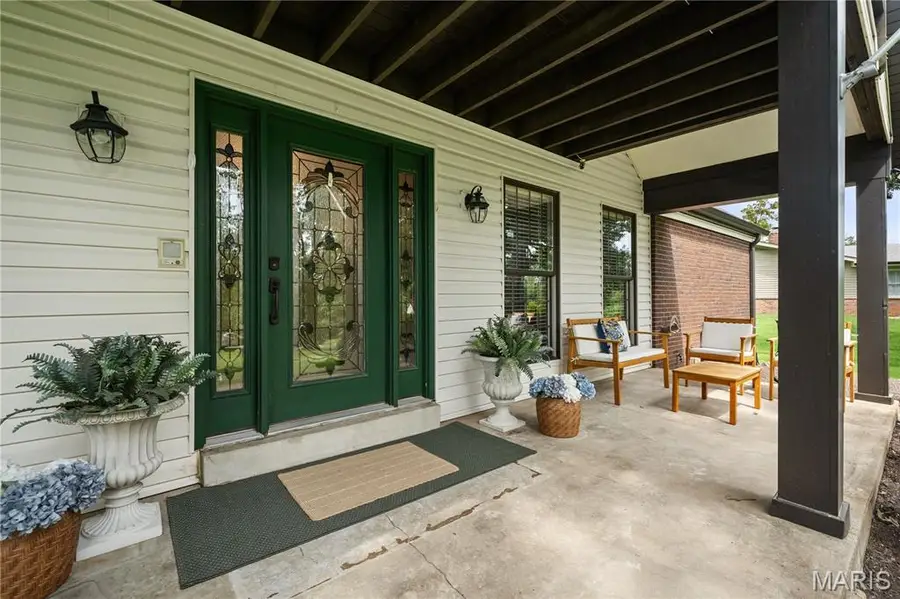 37 Beacon Hill Lane, Creve Coeur, MO 63141 - #3