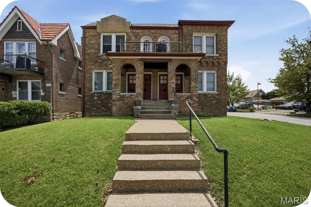 5068 Pernod Avenue, Saint Louis, MO 63139 - #1