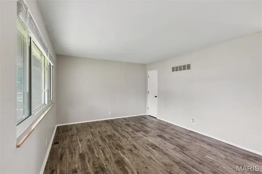 2250 Rivoli Place, Florissant, MO 63031 - #3