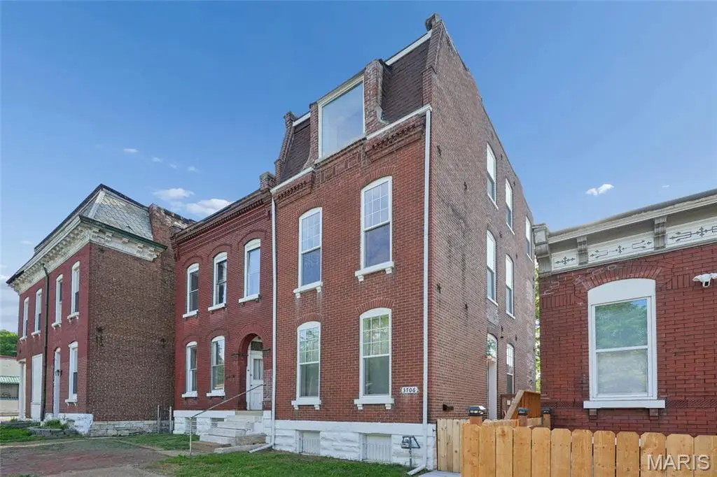 3706 Iowa Avenue, Saint Louis, MO 63118 - #1