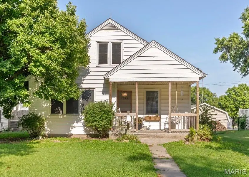 612 Locust Street, Red Bud, IL 62278 - #1