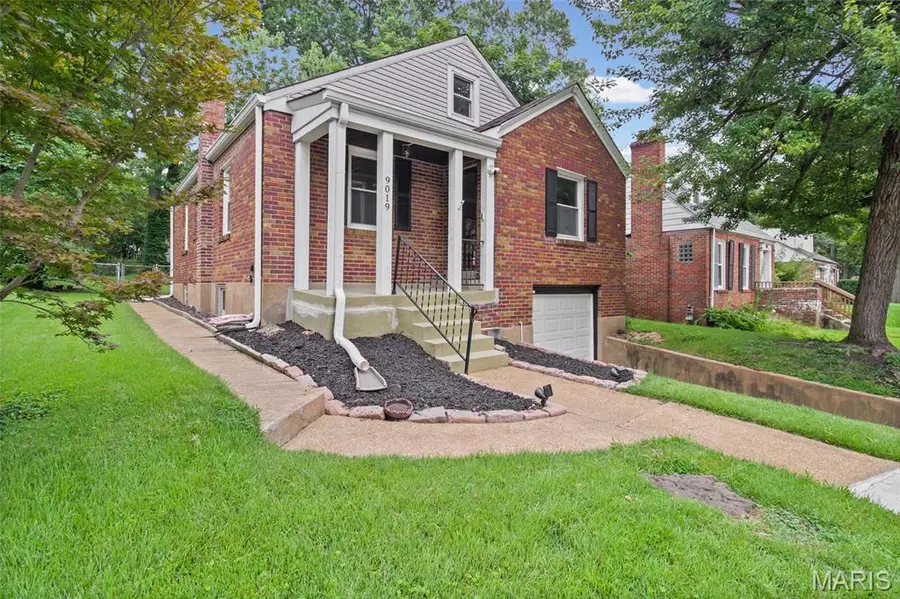 9019 Mcnulty Drive, Saint Louis, MO 63114 - #2