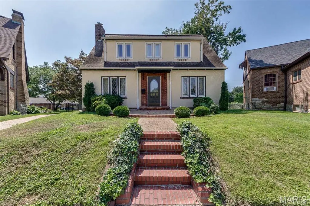 6435 Woodbine Court, Saint Louis, MO 63109 - #1